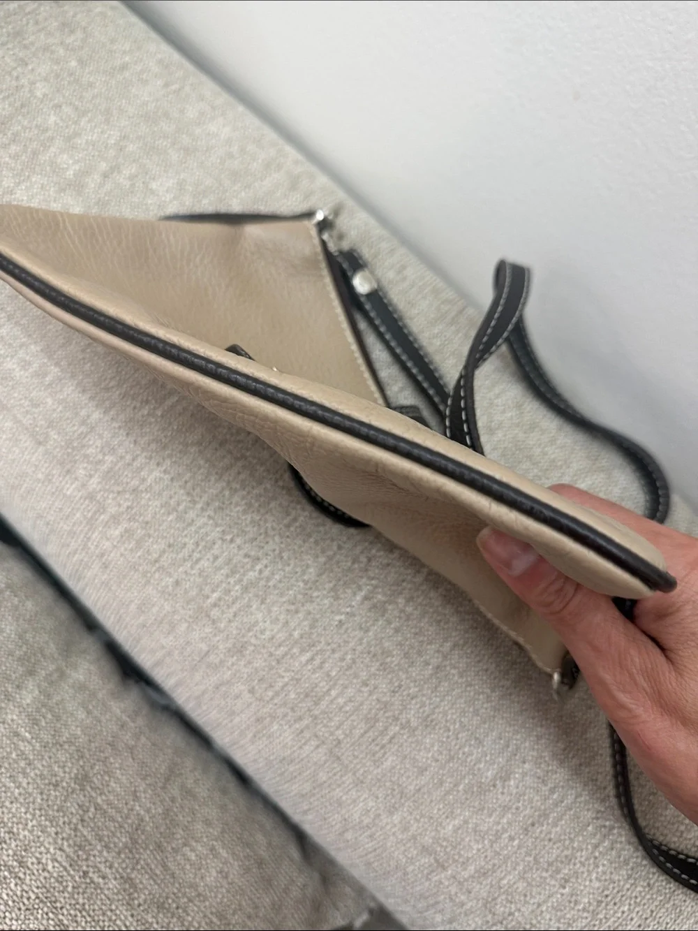 Vera Pelle Taupe and Black Leather Crossbody with Silver H Accent